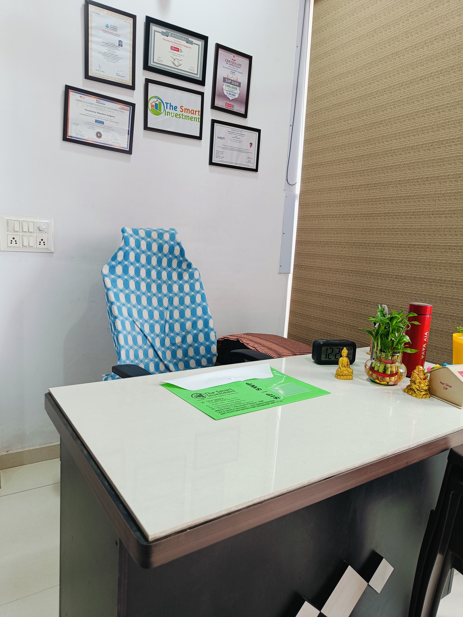 The SMART Investment office desk